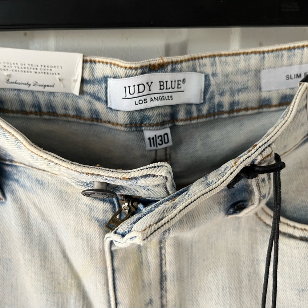 Judy Blue Light Wash Jeans